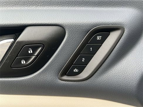 Used 2022 GMC Acadia Denali w/ Trailering Package image 30