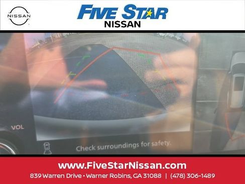 Used 2022 Nissan Pathfinder Platinum w/ Cargo Package FWD image 14