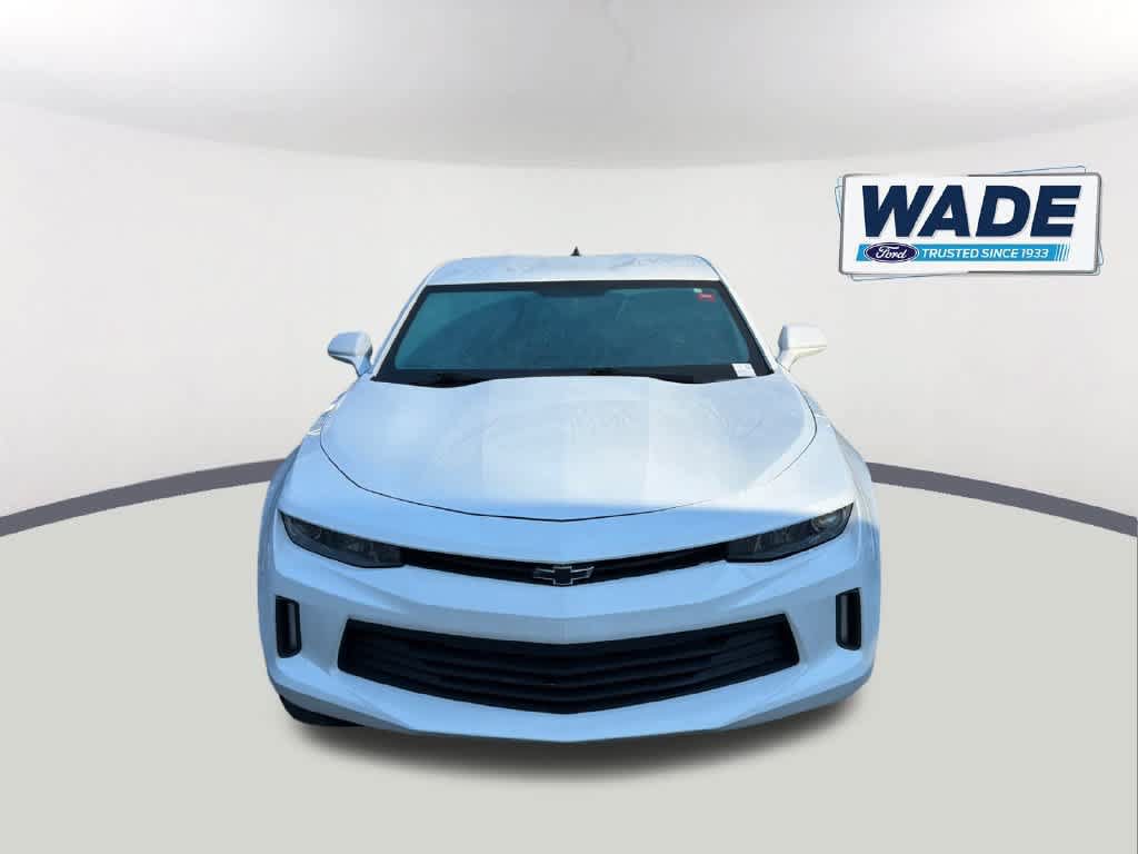 Used 2017 Chevrolet Camaro LT RWD image 2