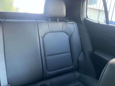 Used 2025 Buick Envista Sport Touring image 35