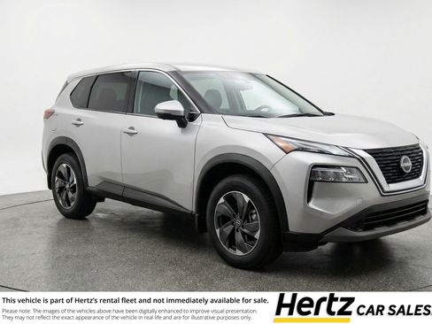 Used 2025 Nissan Rogue SV AWD/4WD image 1