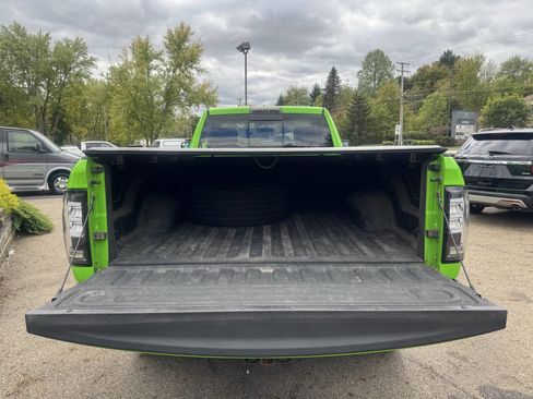 Used 2012 RAM 2500 ST w/ Chrome Appearance Group image 9