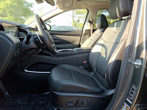 Certified 2023 Hyundai Tucson Limited AWD/4WD image 14