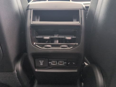 New 2025 Jeep Grand Cherokee Limited image 14