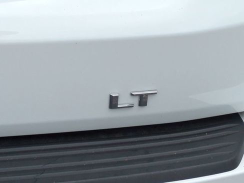 Used 2025 Chevrolet Tahoe LT AWD/4WD image 13