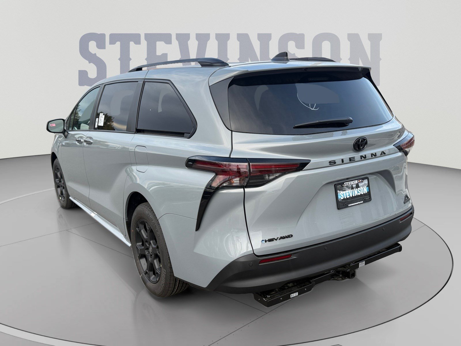 New 2026 Toyota Sienna XLE Woodland Edition AWD/4WD image 3