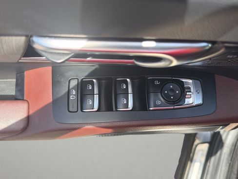 Used 2024 Kia Telluride SX Prestige AWD/4WD image 20
