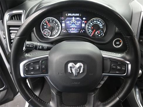 Used 2024 RAM 1500 Laramie image 11