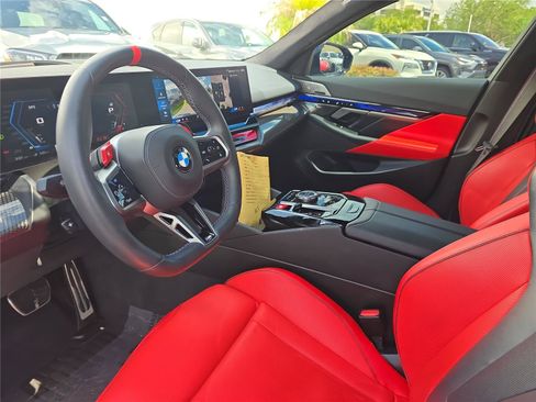 Used 2025 BMW M5 w/ Executive Package AWD/4WD image 14