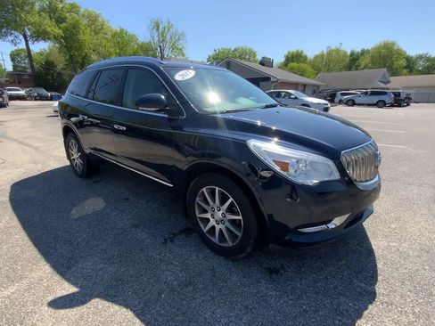 Used 2017 Buick Enclave Convenience FWD image 2