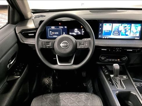 New 2026 Nissan Kicks SV image 19