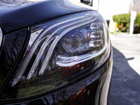 Used 2020 Mercedes-Benz S 560 4MATIC Sedan image 68