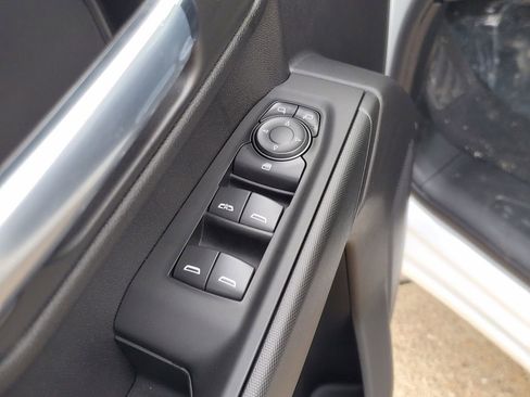 New 2026 Chevrolet Silverado 1500 Custom image 19