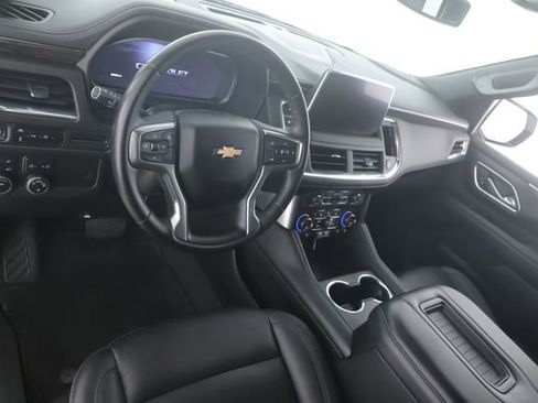 Used 2023 Chevrolet Tahoe LT AWD/4WD image 17