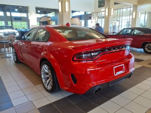 Used 2022 Dodge Charger SRT Hellcat w/ Harman/Kardon Audio Group RWD image 6