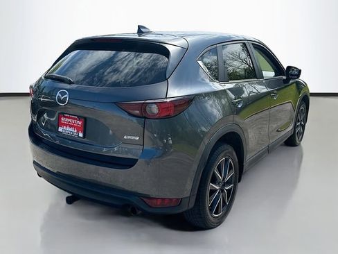 Used 2018 MAZDA CX-5 Touring w/ Preferred Equipment Package AWD/4WD image 4