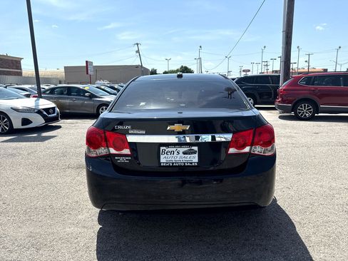 Used 2016 Chevrolet Cruze LS image 7