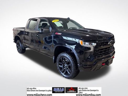 Used 2022 Chevrolet Silverado 1500 LT Trail Boss image 3