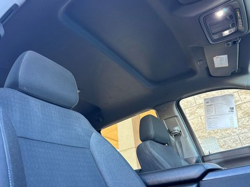 Used 2023 Chevrolet Silverado 2500 LT w/ Convenience Package image 17