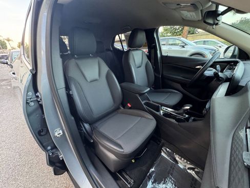 Used 2025 Buick Encore GX Preferred image 35