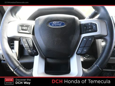 Used 2021 Ford F250 Lariat w/ Lariat Ultimate Package AWD/4WD image 9