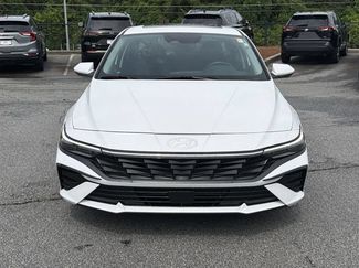 Certified 2025 Hyundai Elantra SEL FWD video 2