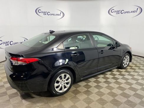 Used 2024 Toyota Corolla LE FWD image 7