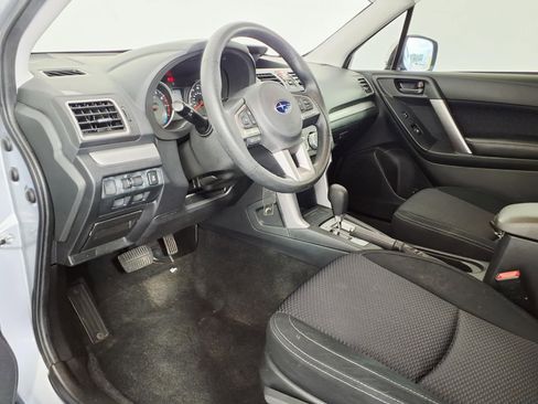 Used 2017 Subaru Forester 2.5i w/ Alloy Wheel Package AWD/4WD image 13