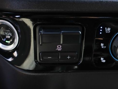 Used 2024 Chevrolet Silverado 3500 High Country w/ High Country Premium Package AWD/4WD image 44