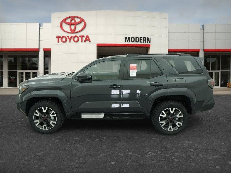 New 2026 Toyota 4Runner TRD Sport AWD/4WD image 3