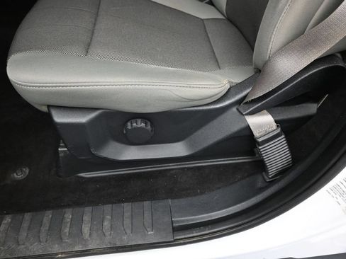 Used 2019 Ford F150 XL w/ Equipment Group 101A Mid AWD/4WD image 19