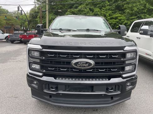 Used 2024 Ford F350 Lariat w/ Lariat Ultimate Package AWD/4WD image 3