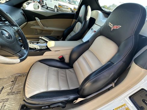 Used 2010 Chevrolet Corvette Grand Sport w/ Preferred Equipment Group image 37