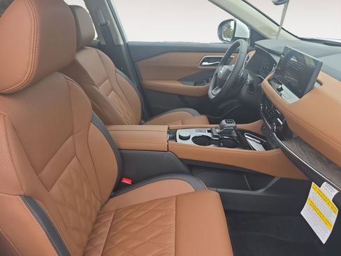 New 2026 Nissan Rogue Platinum w/ Platinum Premium Package image 15