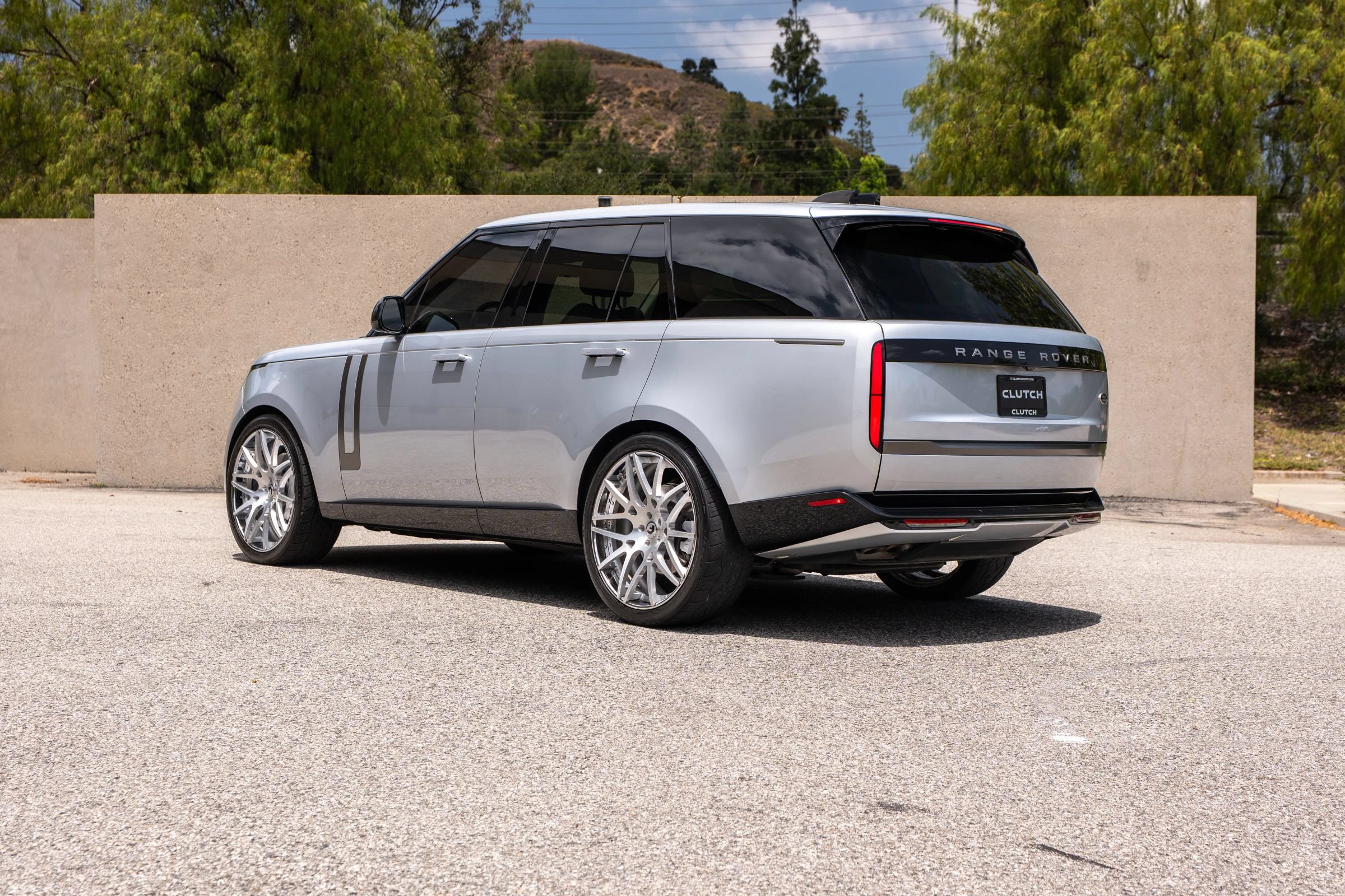 Used 2023 Land Rover Range Rover SE AWD/4WD image 7