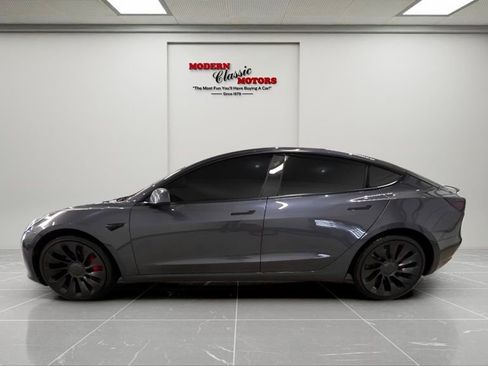 Used 2022 Tesla Model 3 Performance image 4