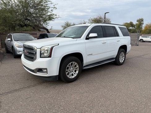 Used 2018 GMC Yukon SLT image 1