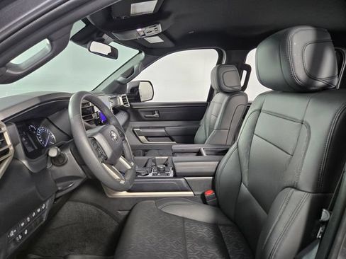 Used 2025 Toyota Tundra SR5 AWD/4WD image 14