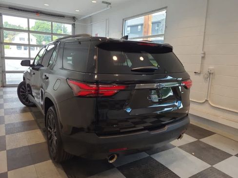 Used 2023 Chevrolet Traverse RS w/ LPO, Floor Liner Package AWD/4WD image 3