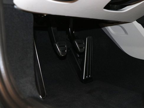 Used 2025 Porsche 718 Cayman GT4 image 48