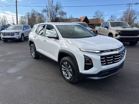 New 2026 Chevrolet Equinox LT w/ Convenience Package II image 7