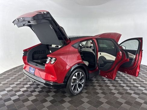 Used 2021 Ford Mustang Mach-E Premium image 14