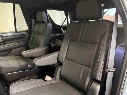 Used 2022 Chevrolet Tahoe RST w/ Luxury Package image 40