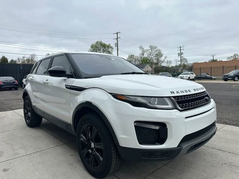 Used 2017 Land Rover Range Rover Evoque SE Premium AWD/4WD image 3