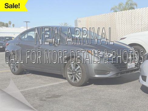Certified 2025 Nissan Versa SV w/ Trunk Package FWD image 1