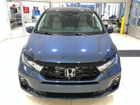Certified 2026 Honda Odyssey Elite image 3