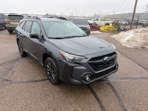 Used 2023 Subaru Outback Onyx Edition w/ Tech Package 2 image 4