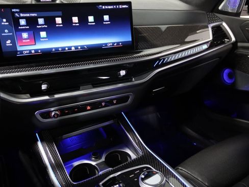 Used 2024 BMW X7 M60i image 55