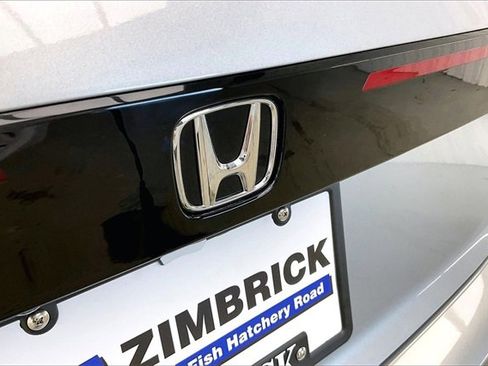 Certified 2025 Honda Accord SE image 32