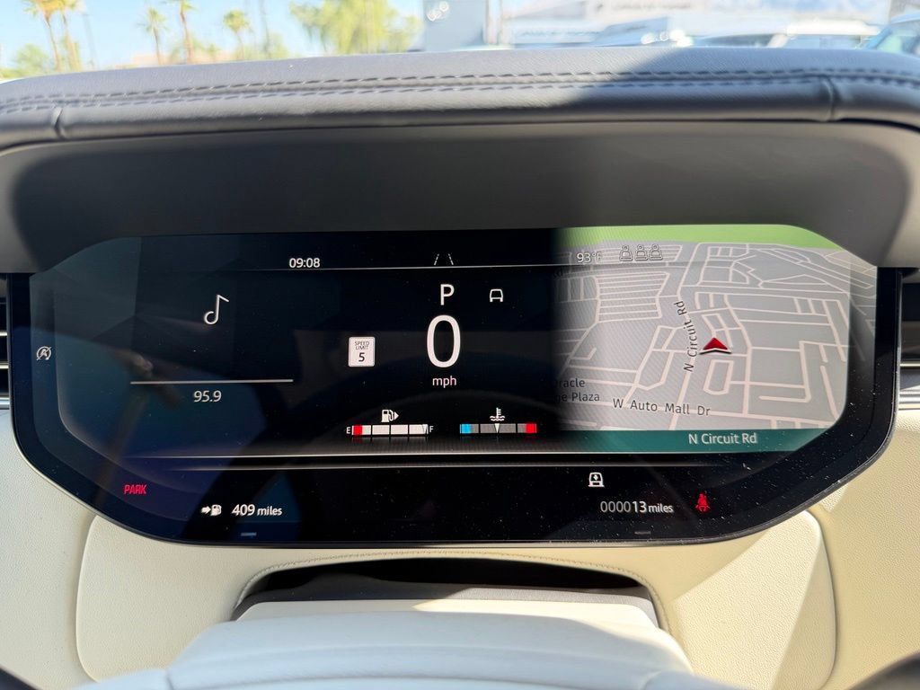 New 2026 Land Rover Range Rover SE AWD/4WD image 15